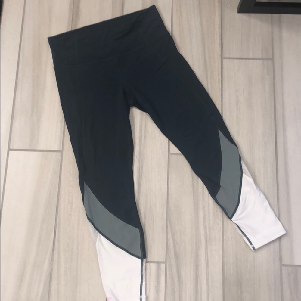 Athleta 7/8 Leggings